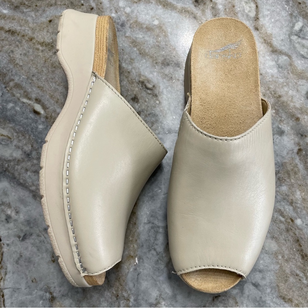 Dansko Women’s Raven Slide Ivory Leather size 38